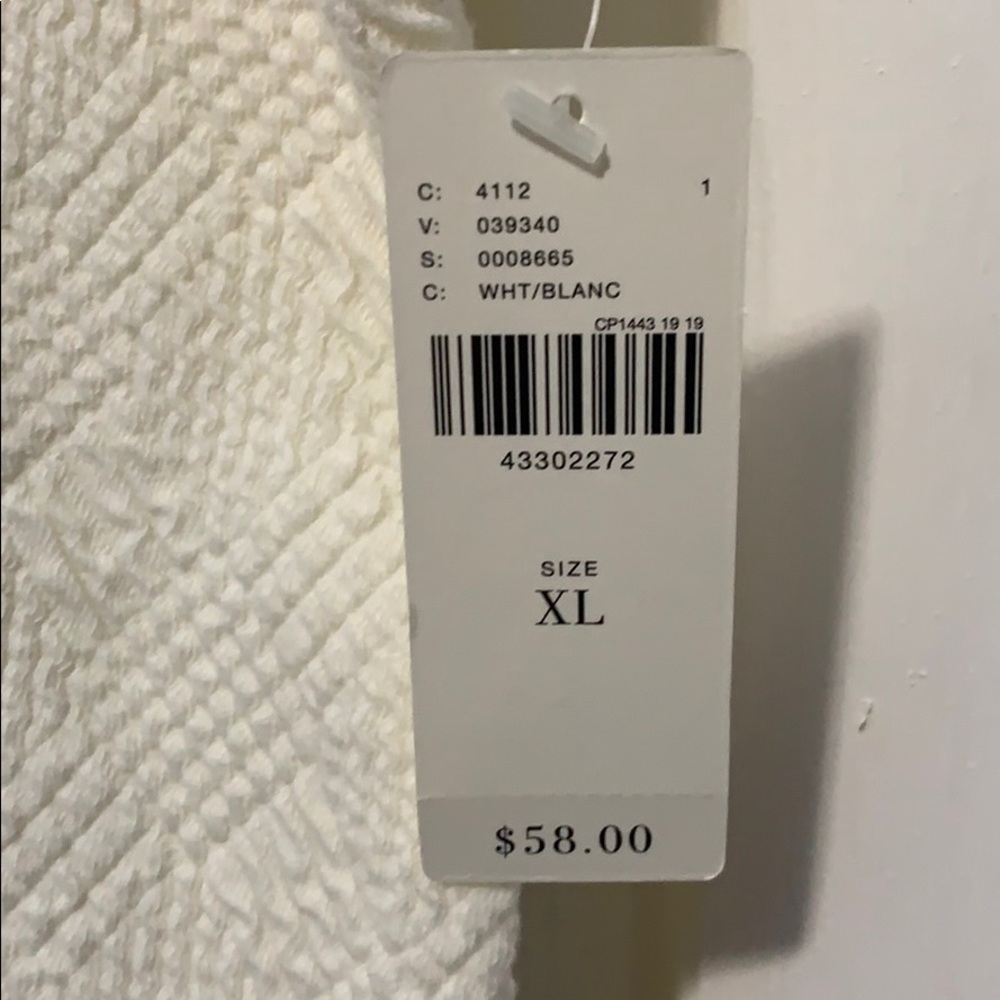 NWT Textured Tank - Picture 6 of 7